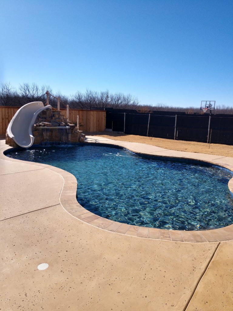 You heard it right folks, Advocate Construction also designs and builds gorgeous swimming pools! Our teams are uniquely crafted to design these gorgeous bodies of water and craft it to suite your taste. 